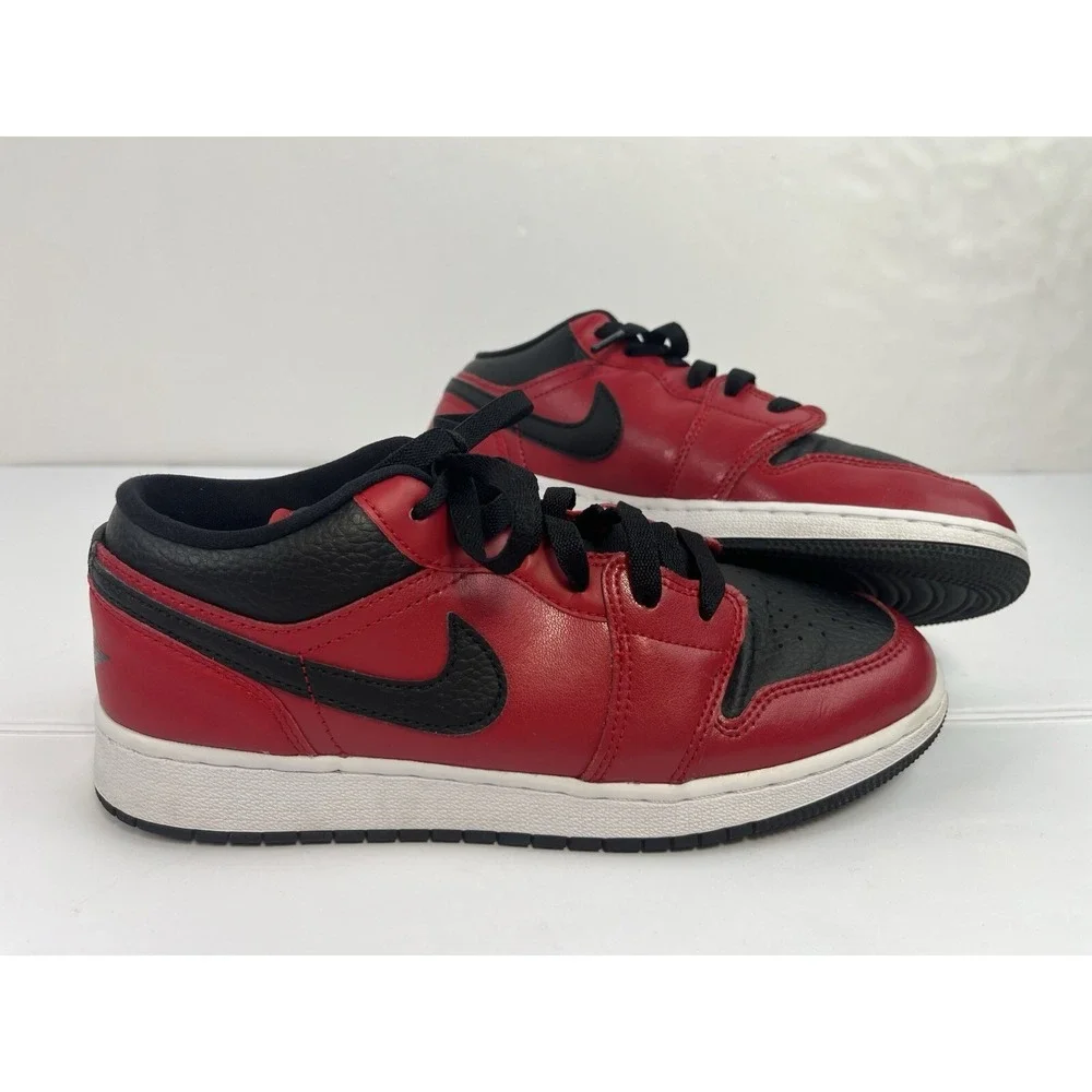 Nike Air Jordan 1 Low Reverse Bred Pebbled Swoosh Size 6.5Y 553560-605